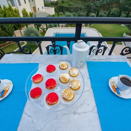 Casa Leone Suites Stalos Luaran gambar