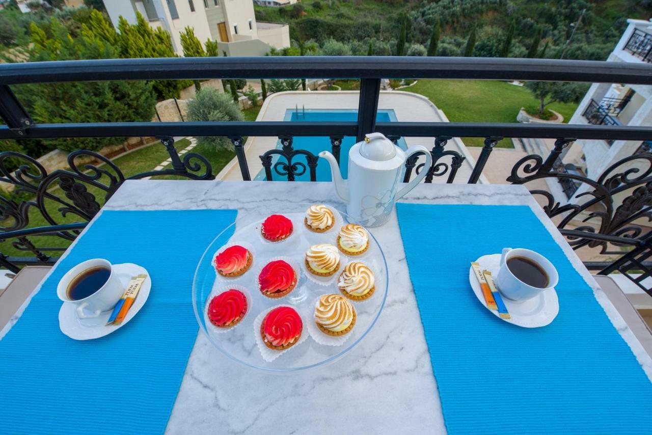 Casa Leone Suites Stalos Luaran gambar