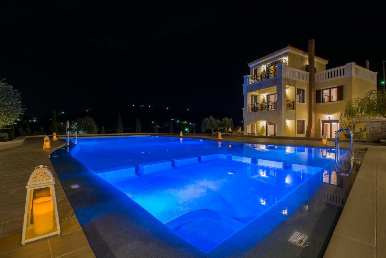 Casa Leone Suites Stalos Luaran gambar