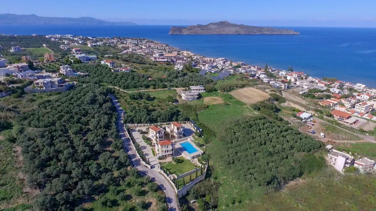 Casa Leone Suites Stalos Luaran gambar